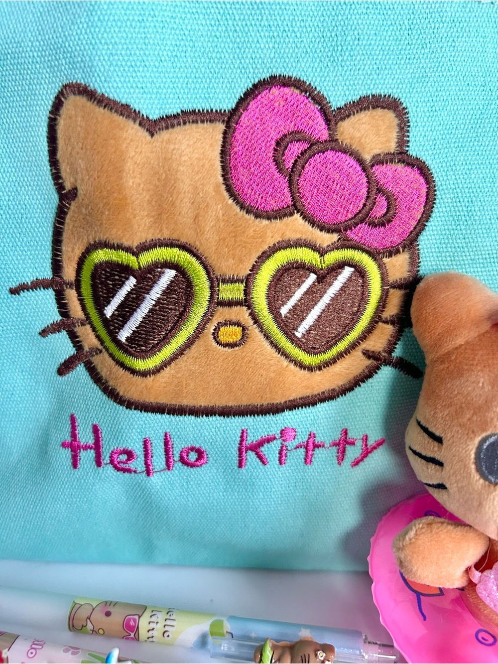 💖(HK404) Hello Kitty Adorable 5-Piece Tote Bag Bundle! - Picture 2 of 9